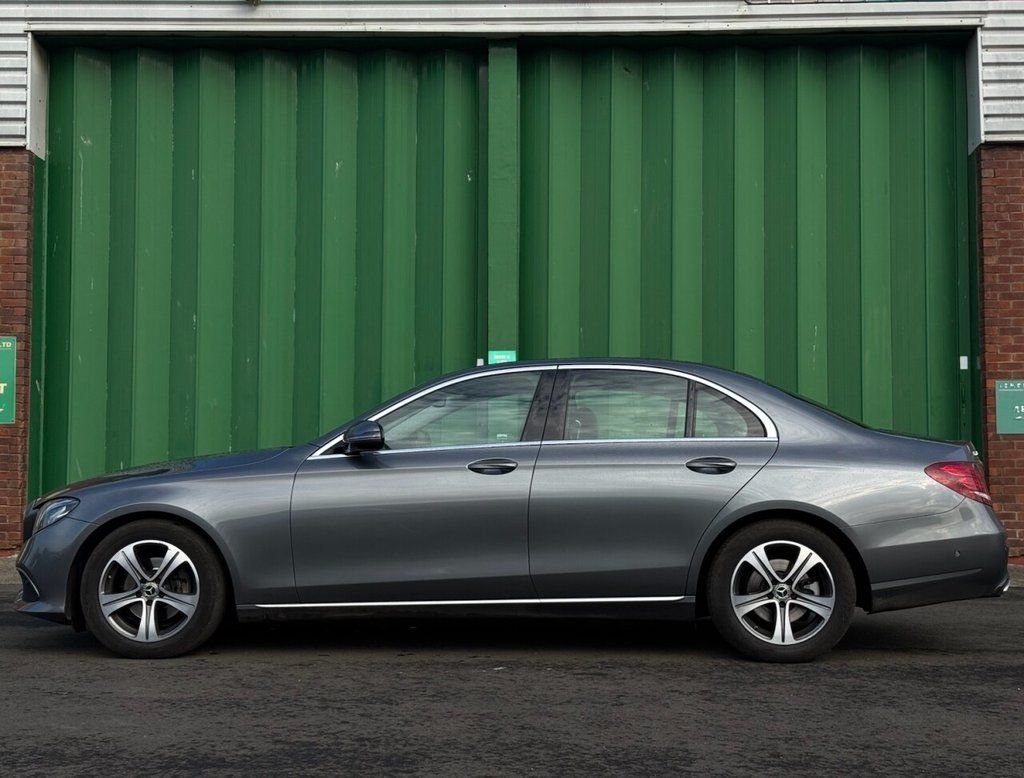 Used Mercedes-Benz E Class 2018 for sale - 76469990: Photo 8