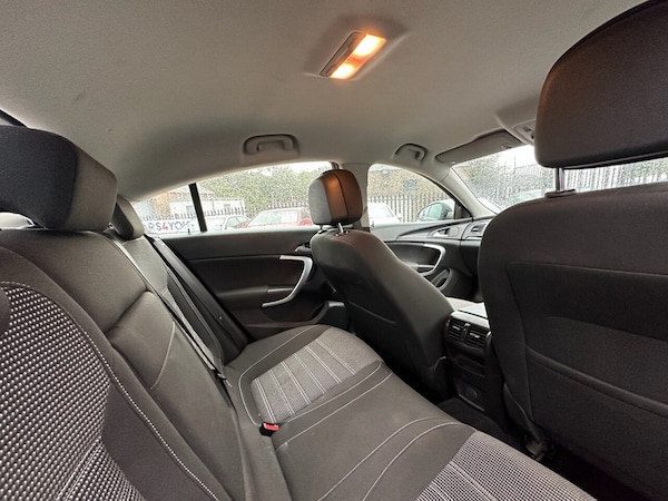 Used Vauxhall Insignia 2012 for sale - 71333536: Photo 10