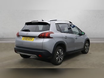 Used Peugeot 2008 2019 for sale - 77341630: Photo