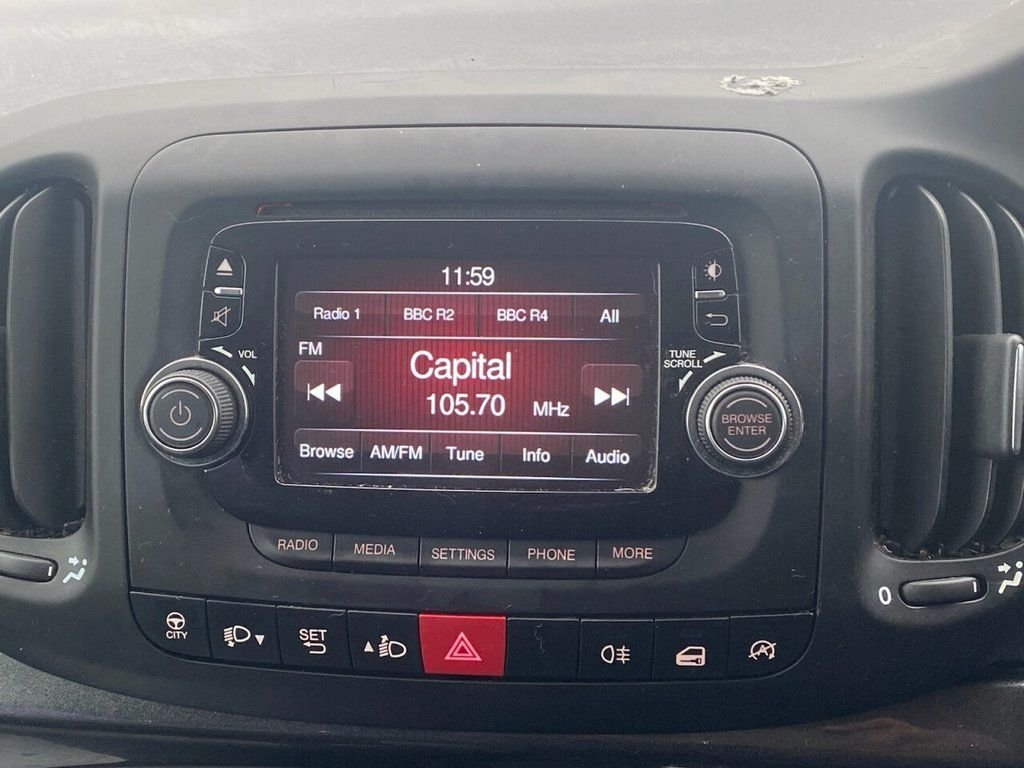 Used Fiat 500L 2014 for sale - 77407931: Photo 23