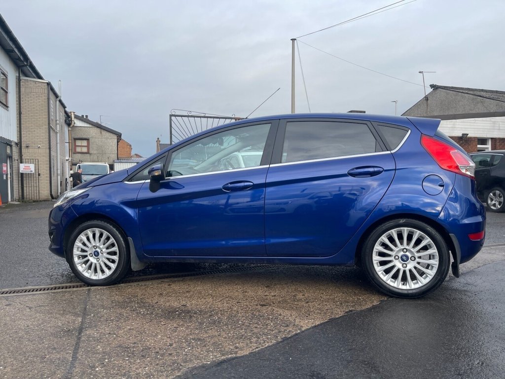 Used Ford Fiesta 2015 for sale - 77319569: Photo 4