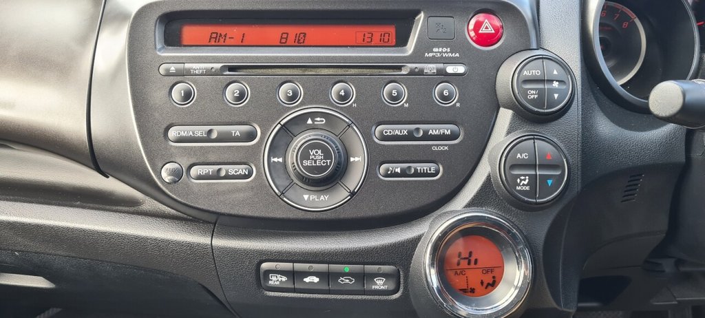 Used Honda Jazz 2013 for sale - 77668729: Photo 20