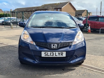 Used Honda Jazz 2013 for sale - 77668729: Photo