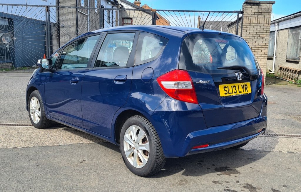 Used Honda Jazz 2013 for sale - 77668729: Photo 5