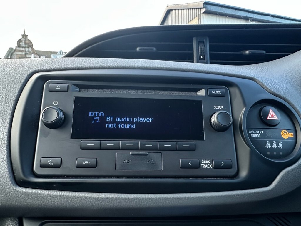 Used Toyota Yaris 2018 for sale - 77436625: Photo 12