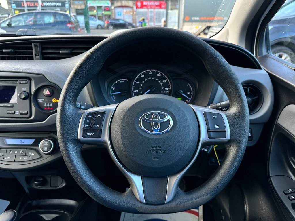 Used Toyota Yaris 2018 for sale - 77436625: Photo 8