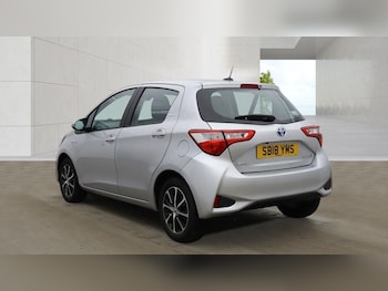 Used Toyota Yaris 2018 for sale - 78603330: Photo