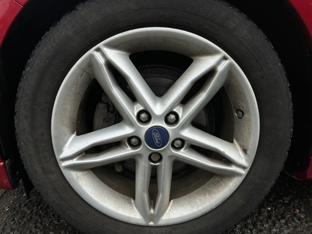 Used Ford Focus 2015 for sale - 77122110: Photo 11