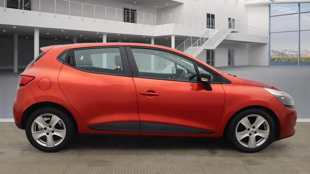 Used Renault Clio 2014 for sale - 77421663: Photo 5