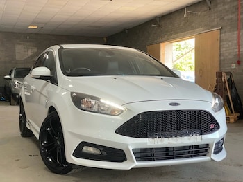 Used Ford Focus 2016 for sale - 79530241: Photo