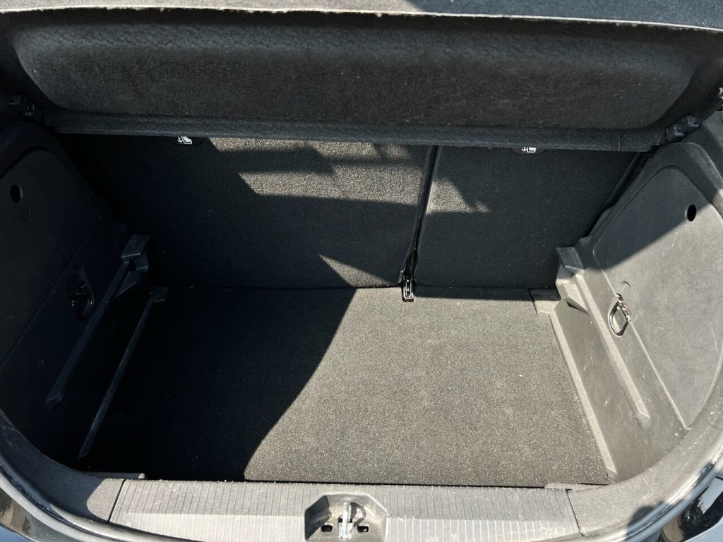 Used Vauxhall Corsa 2018 for sale - 76558453: Photo 26