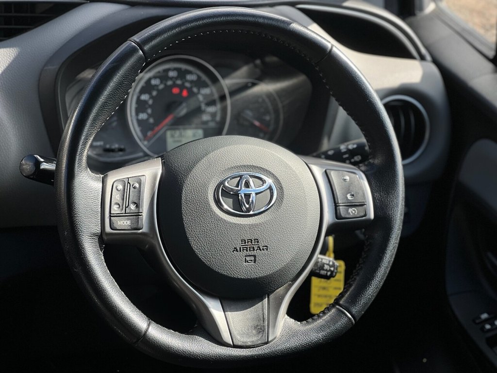Used Toyota Yaris 2016 for sale - 76539695: Photo 13