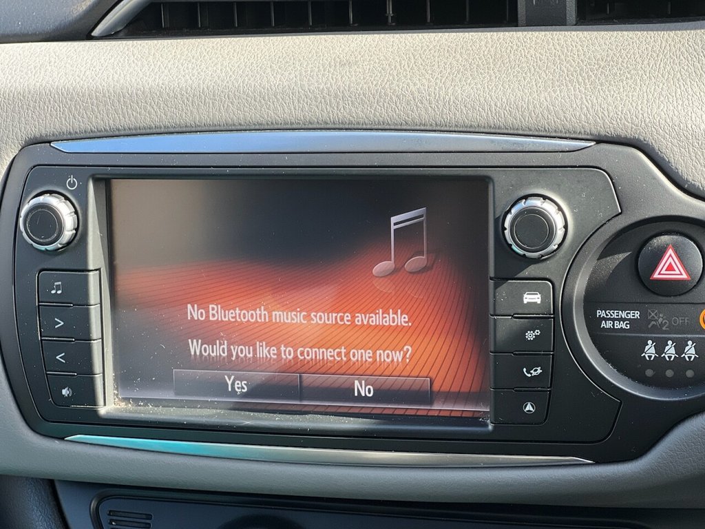 Used Toyota Yaris 2016 for sale - 76539695: Photo 16