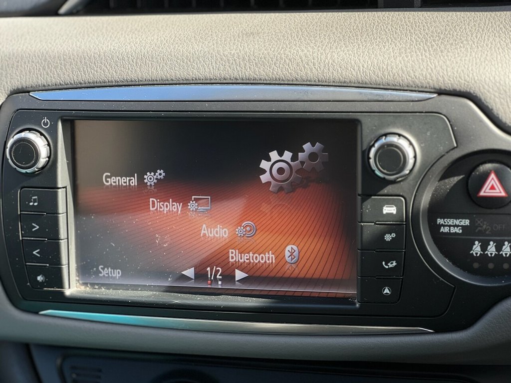 Used Toyota Yaris 2016 for sale - 76539695: Photo 18