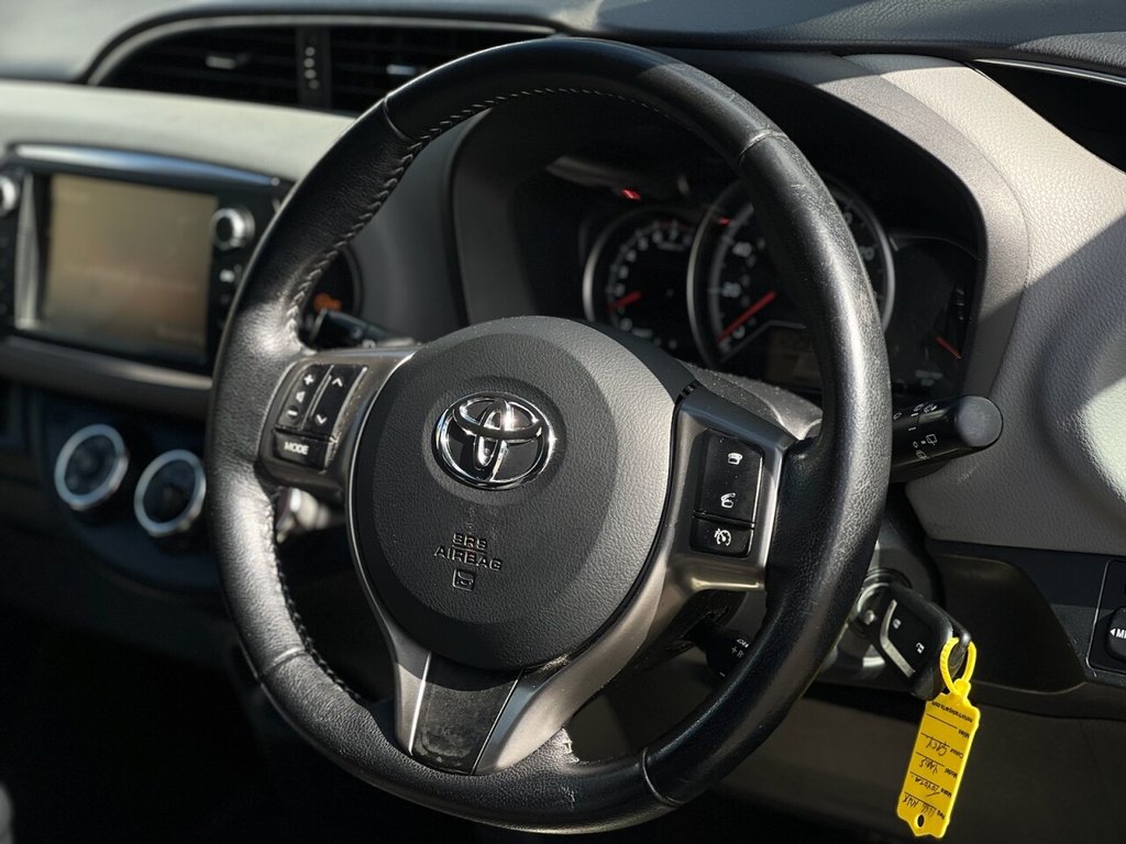 Used Toyota Yaris 2016 for sale - 76539695: Photo 9