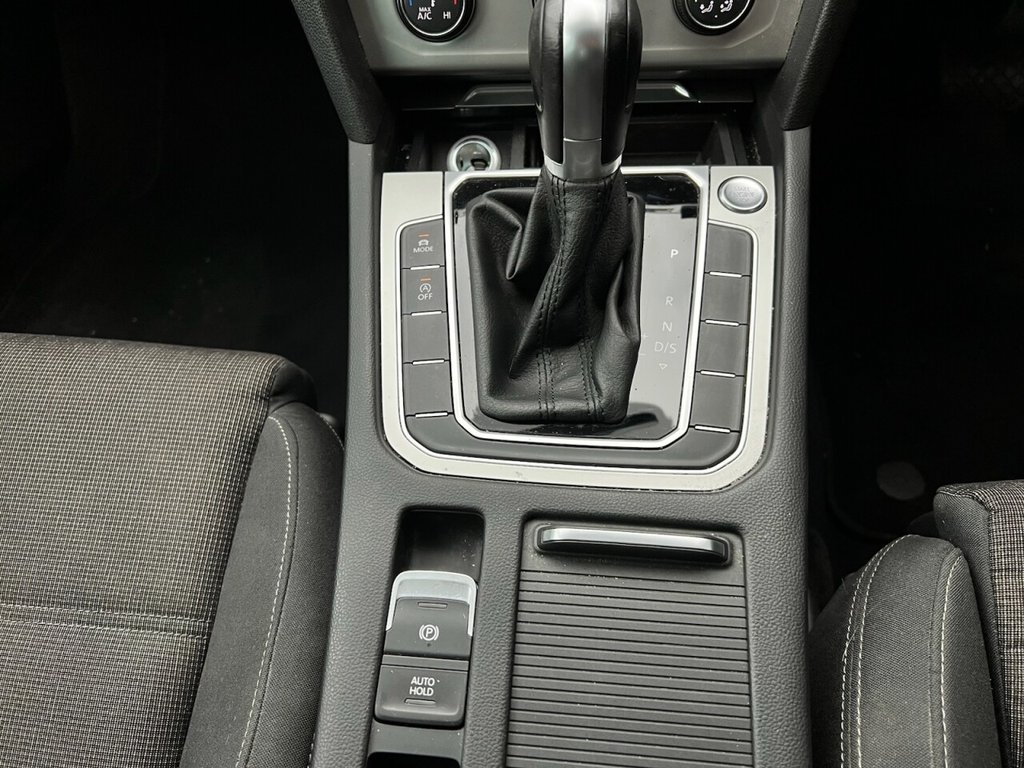 Used Volkswagen Passat 2016 for sale - 76445771: Photo 16