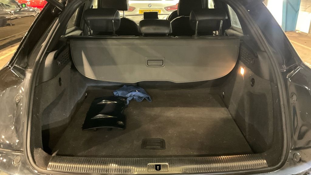 Used Audi Q3 2017 for sale - 77841275: Photo 19