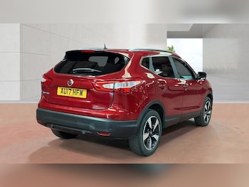 Used Nissan Qashqai 2017 for sale - 79384611: Photo