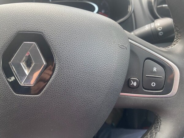 Used Renault Clio 2017 for sale - 71399201: Photo 16