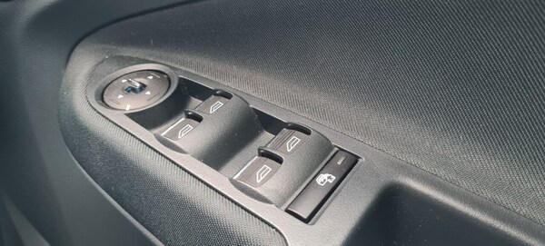 Used Ford C-Max 2013 for sale - 69736167: Photo 27