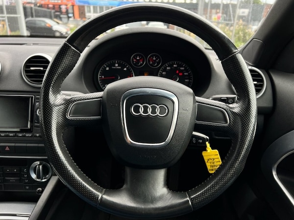 Used Audi A3 2010 for sale - 69736151: Photo 11