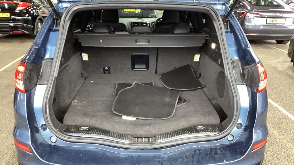 Used Ford Mondeo 2020 for sale - 76783542: Photo 10