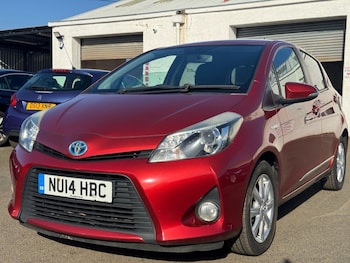 Used Toyota Yaris 2014 for sale - 78500466: Photo