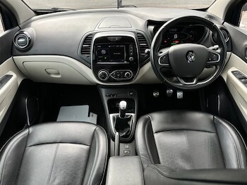 Used Renault Captur 2019 for sale - 78299483: Photo