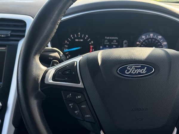 Used Ford Mondeo 2015 for sale - 74368144: Photo 13