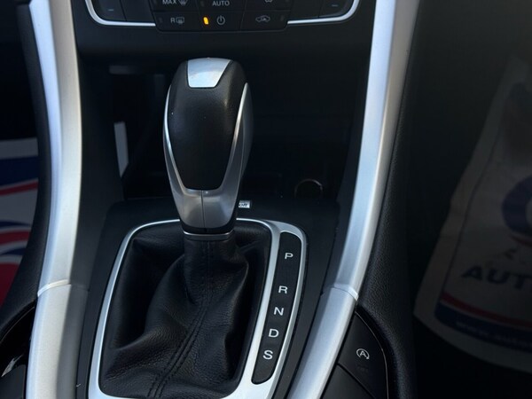 Used Ford Mondeo 2015 for sale - 74368144: Photo 17