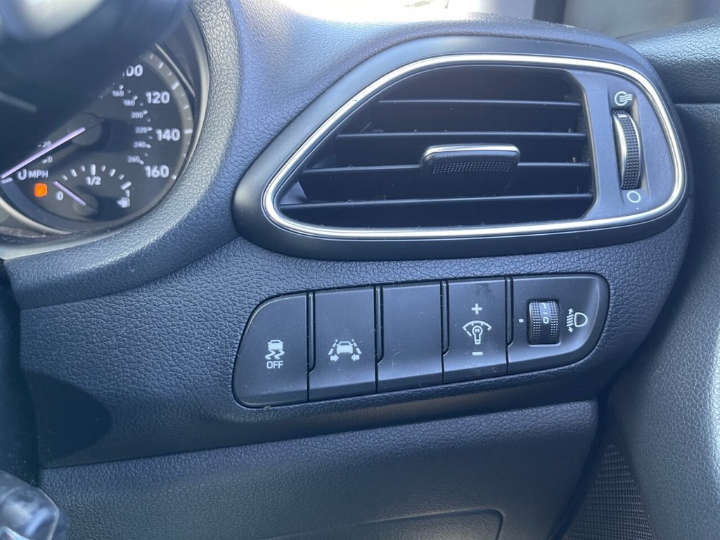 Used Hyundai i30 2018 for sale - 77534174: Photo 24