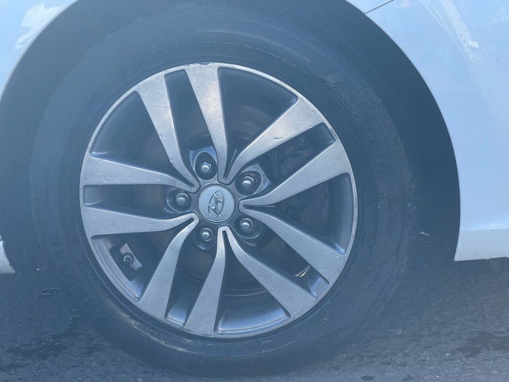 Used Hyundai i30 2018 for sale - 77534174: Photo 25