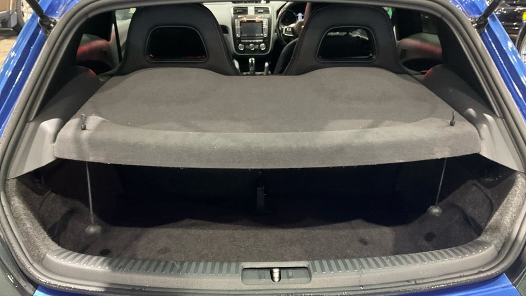 Used Volkswagen Scirocco 2017 for sale - 77632073: Photo 13