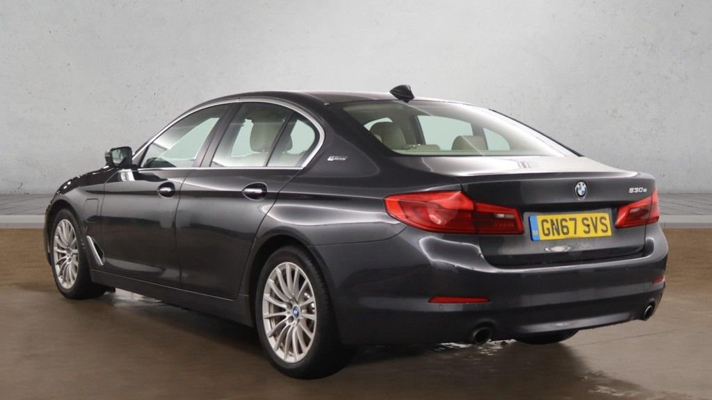 Used BMW 5 Series 2017 for sale - 76642856: Photo 3