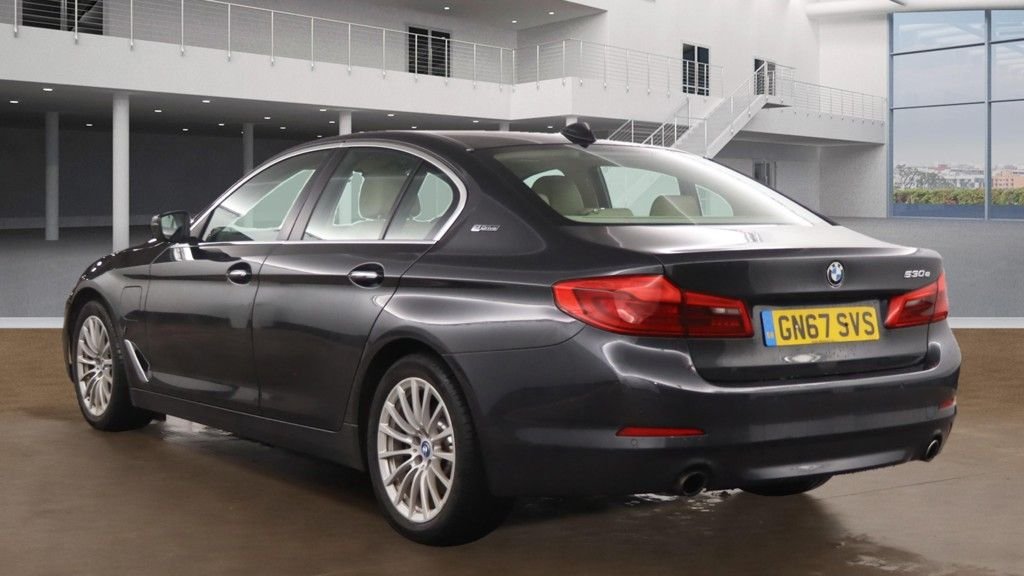 Used BMW 5 Series 2017 for sale - 76642856: Photo 9