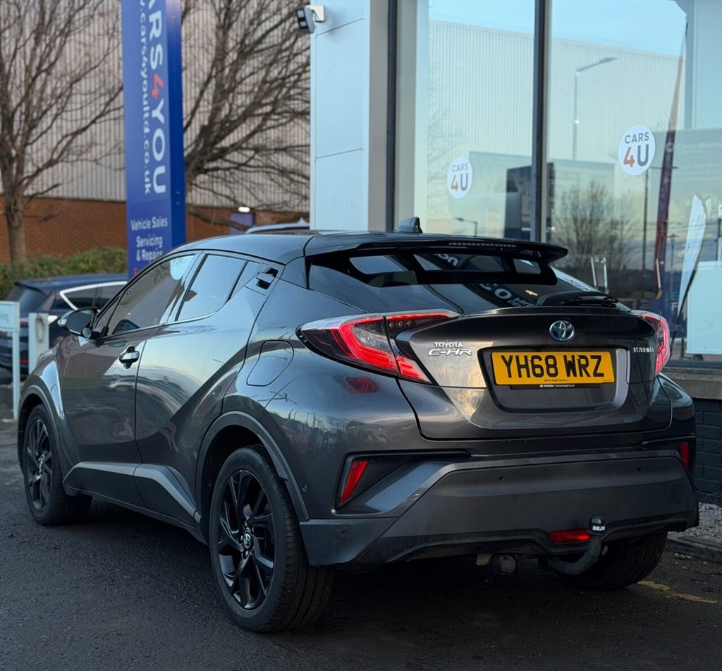 Used Toyota C-HR 2018 for sale - 77666816: Photo 11