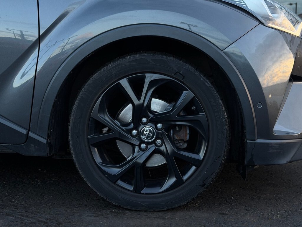 Used Toyota C-HR 2018 for sale - 77666816: Photo 14