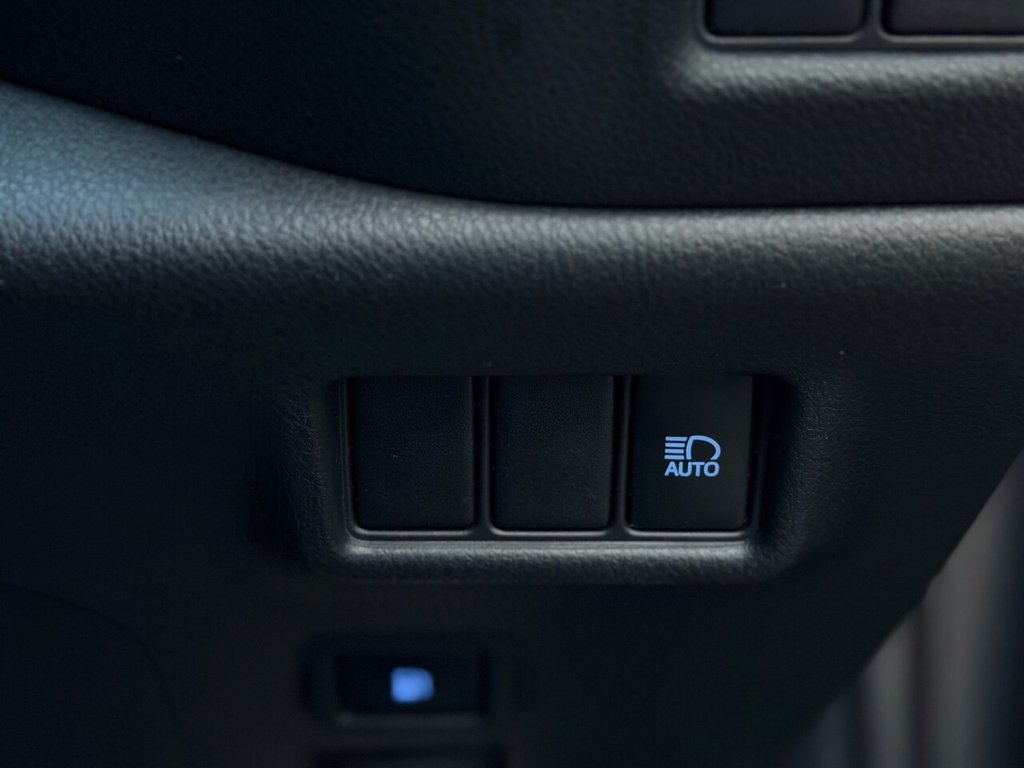 Used Toyota C-HR 2018 for sale - 77666816: Photo 23