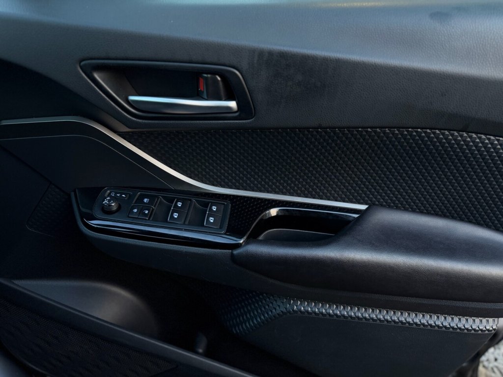 Used Toyota C-HR 2018 for sale - 77666816: Photo 25