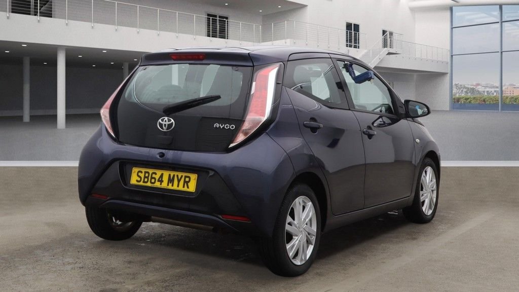 Used Toyota AYGO 2015 for sale - 77952712: Photo 5