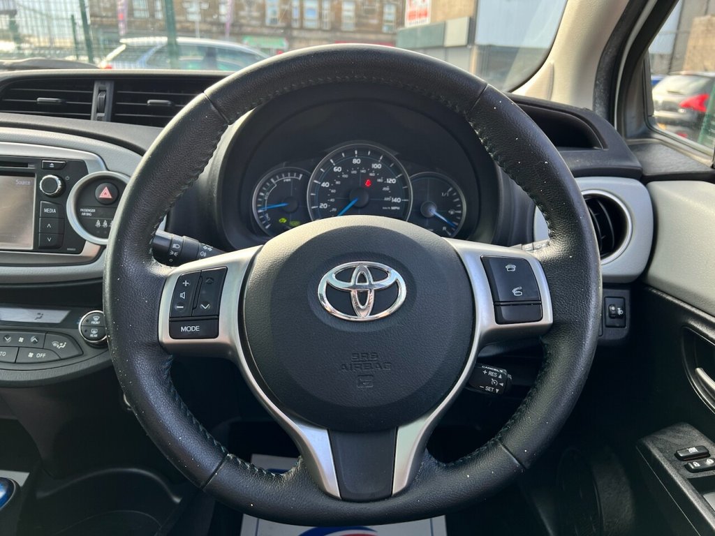 Used Toyota Yaris 2014 for sale - 77275817: Photo 8