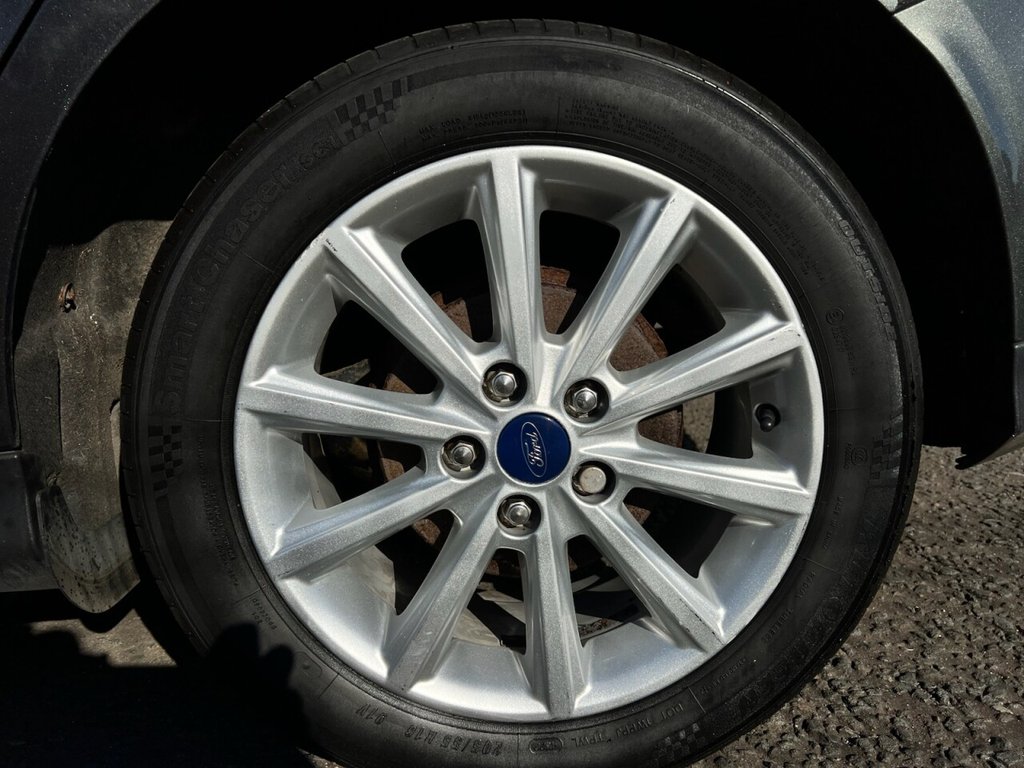 Used Ford Focus 2015 for sale - 75682634: Photo 16