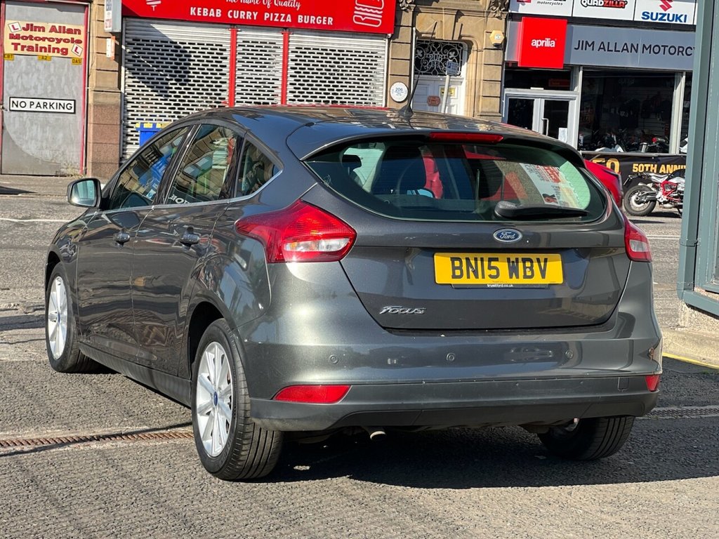 Used Ford Focus 2015 for sale - 75682634: Photo 4