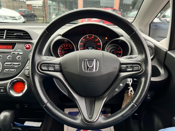 Used Honda Jazz 2015 for sale - 76245129: Photo 8