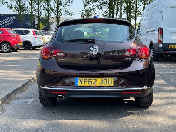 Used Vauxhall Astra 2012 for sale - 71023068: Photo 6