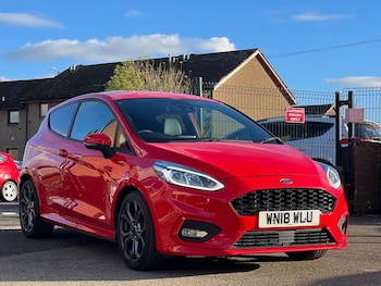 Used Ford Fiesta 2018 for sale - 76883112: Photo