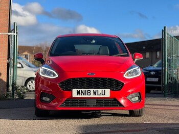 Used Ford Fiesta 2018 for sale - 76883112: Photo