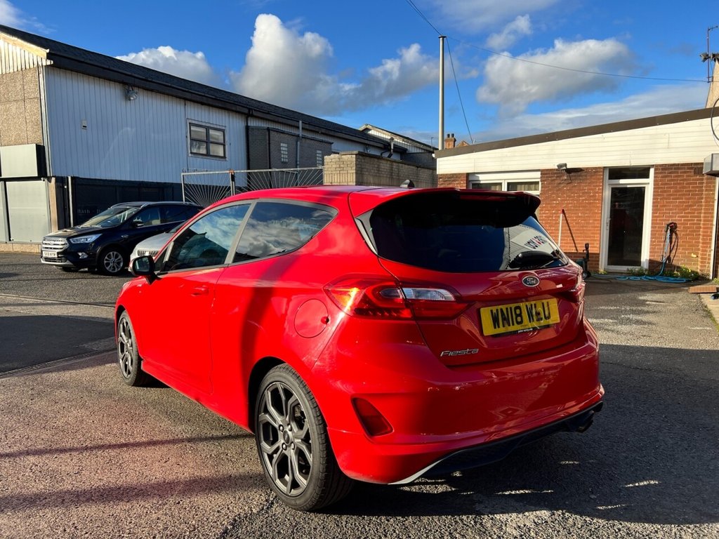 Used Ford Fiesta 2018 for sale - 76883112: Photo 4