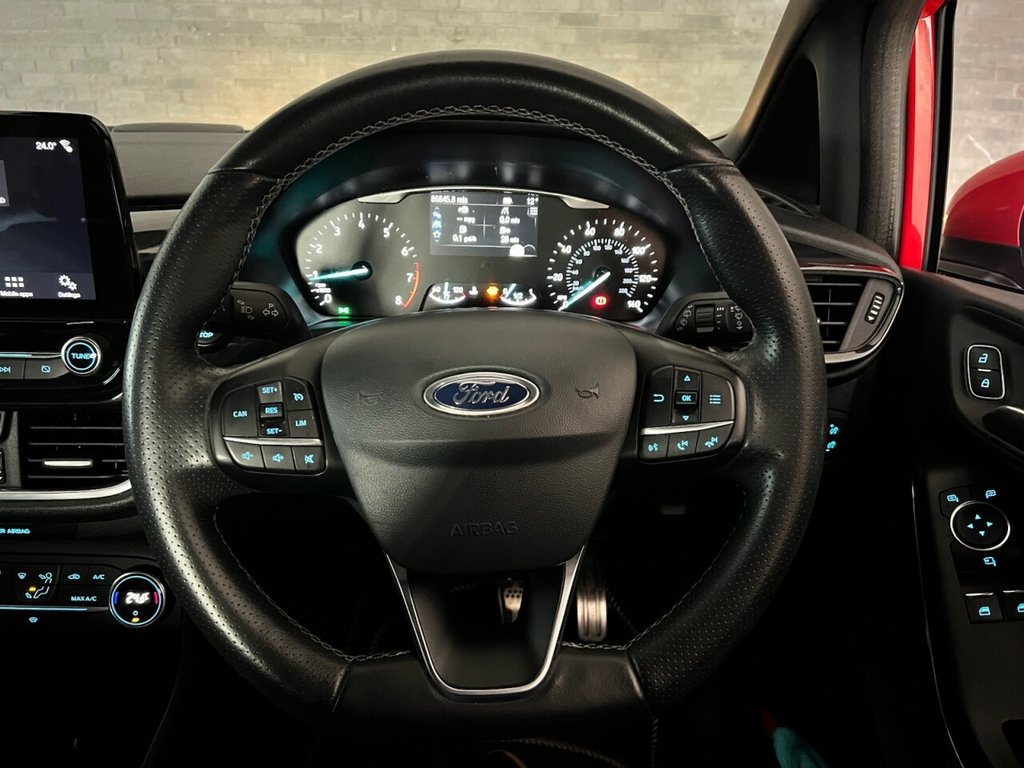 Used Ford Fiesta 2018 for sale - 76883112: Photo 9