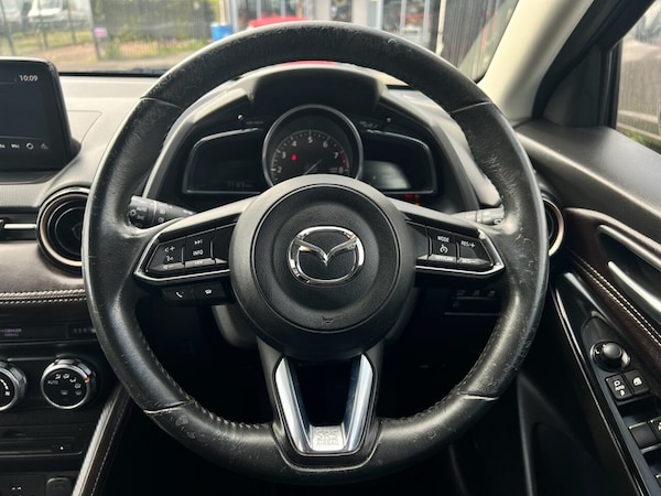 Used Mazda Mazda2 2017 for sale - 72575418: Photo 9